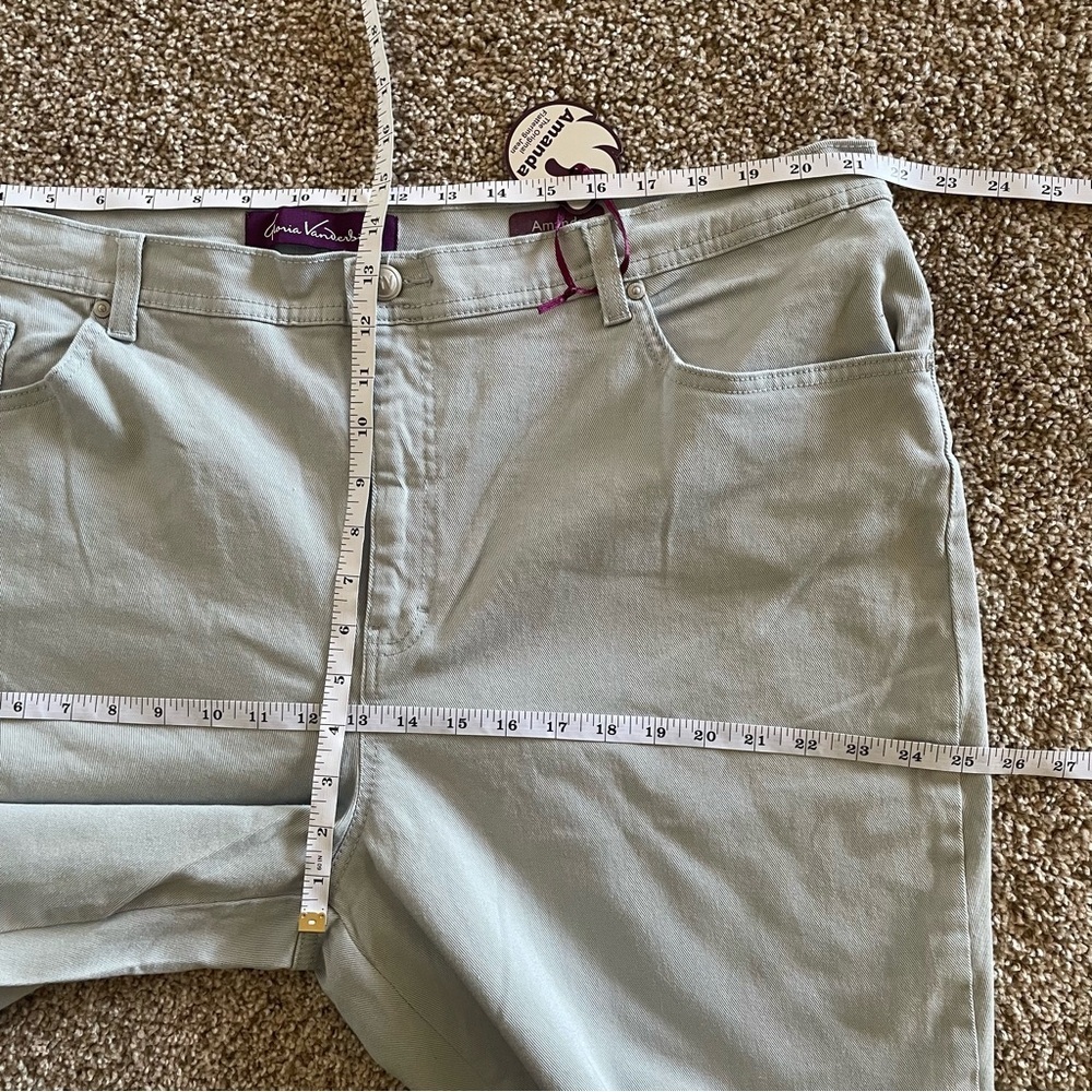 Gloria Vanderbilt Amanda Classic Original Flattering Jeans Womens 22W Straight - Picture 10 of 13